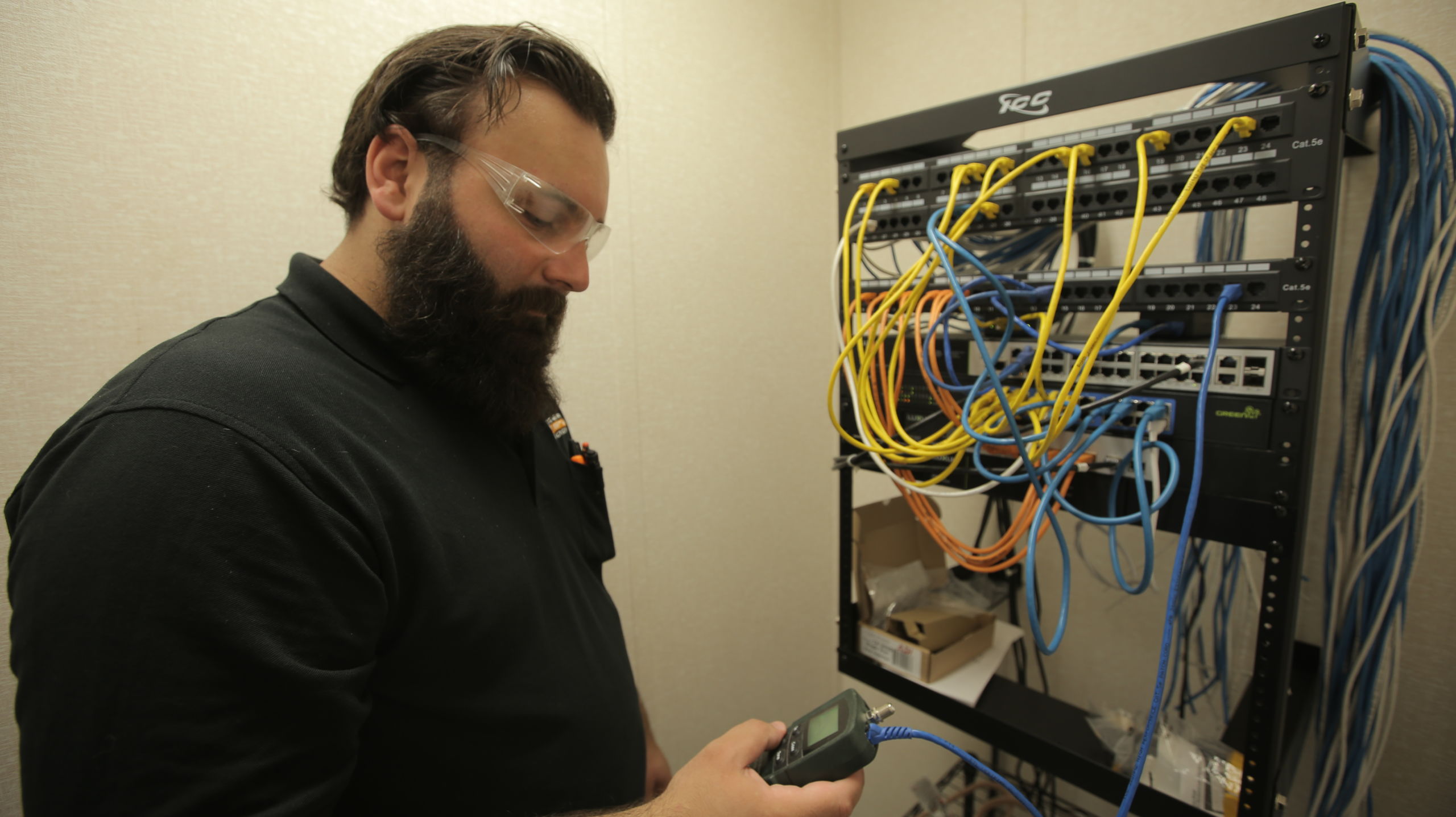 Installing Your Security System DIY vs. Licensed Professional