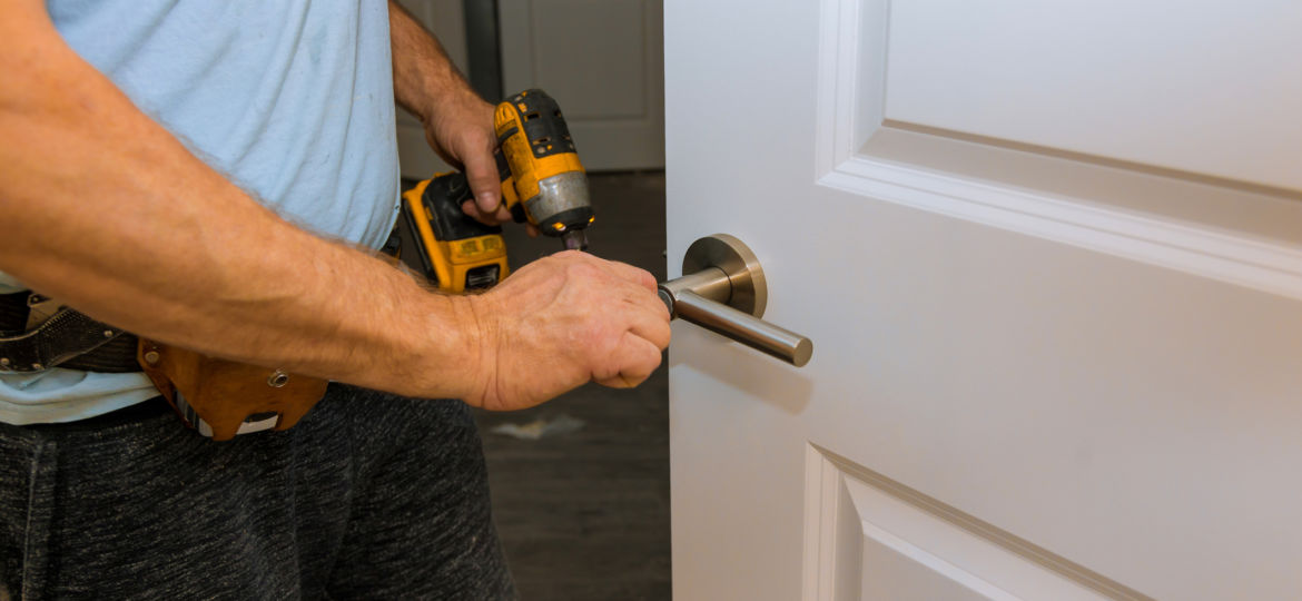 Top 5 Signs You're Not Dealing with a Professional Locksmith